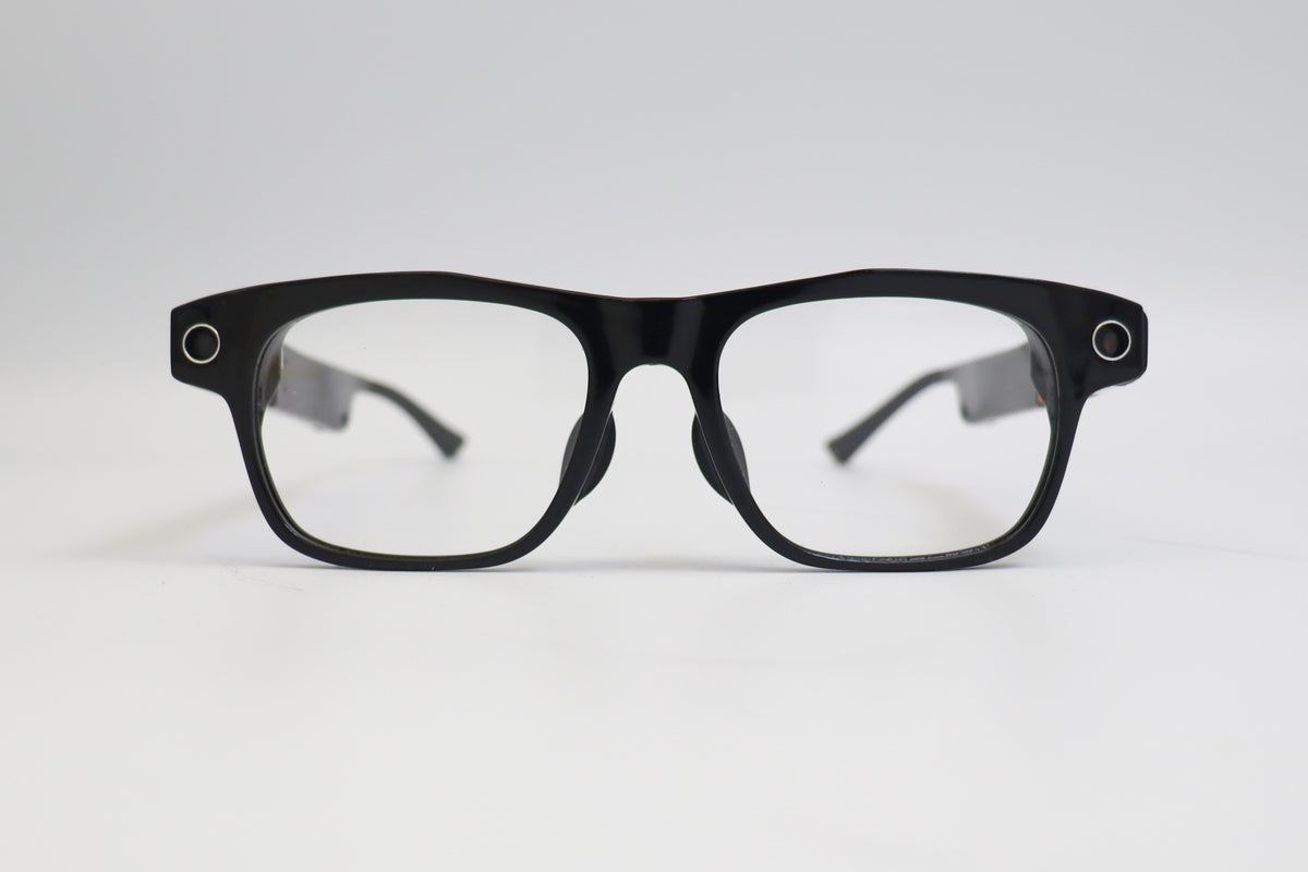 Yanko Design reports Solos AirGo Vision as the world's first ChatGPT-4 ...