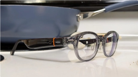 Solos A5 smartglasses in the kitchen: quick wins and notable flaws