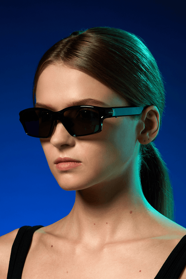 Neon 1 Smartglasses | AirGo™2 - Solos Technology Limited