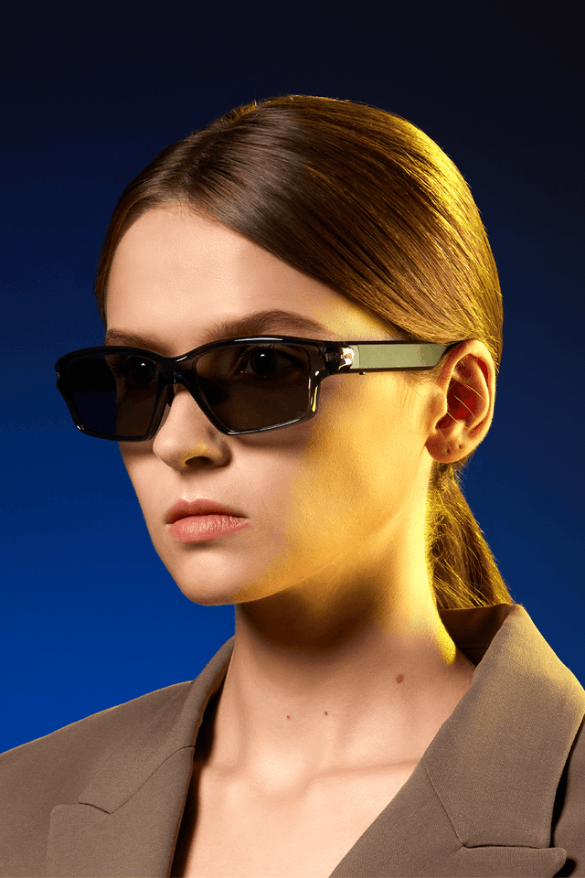 Neon 1 Smartglasses (Zeiss LightPro) | AirGo™2 - Solos Technology Limited