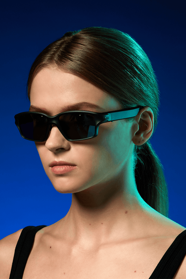 Neon 1 Smartglasses | AirGo™2 - Solos Technology Limited